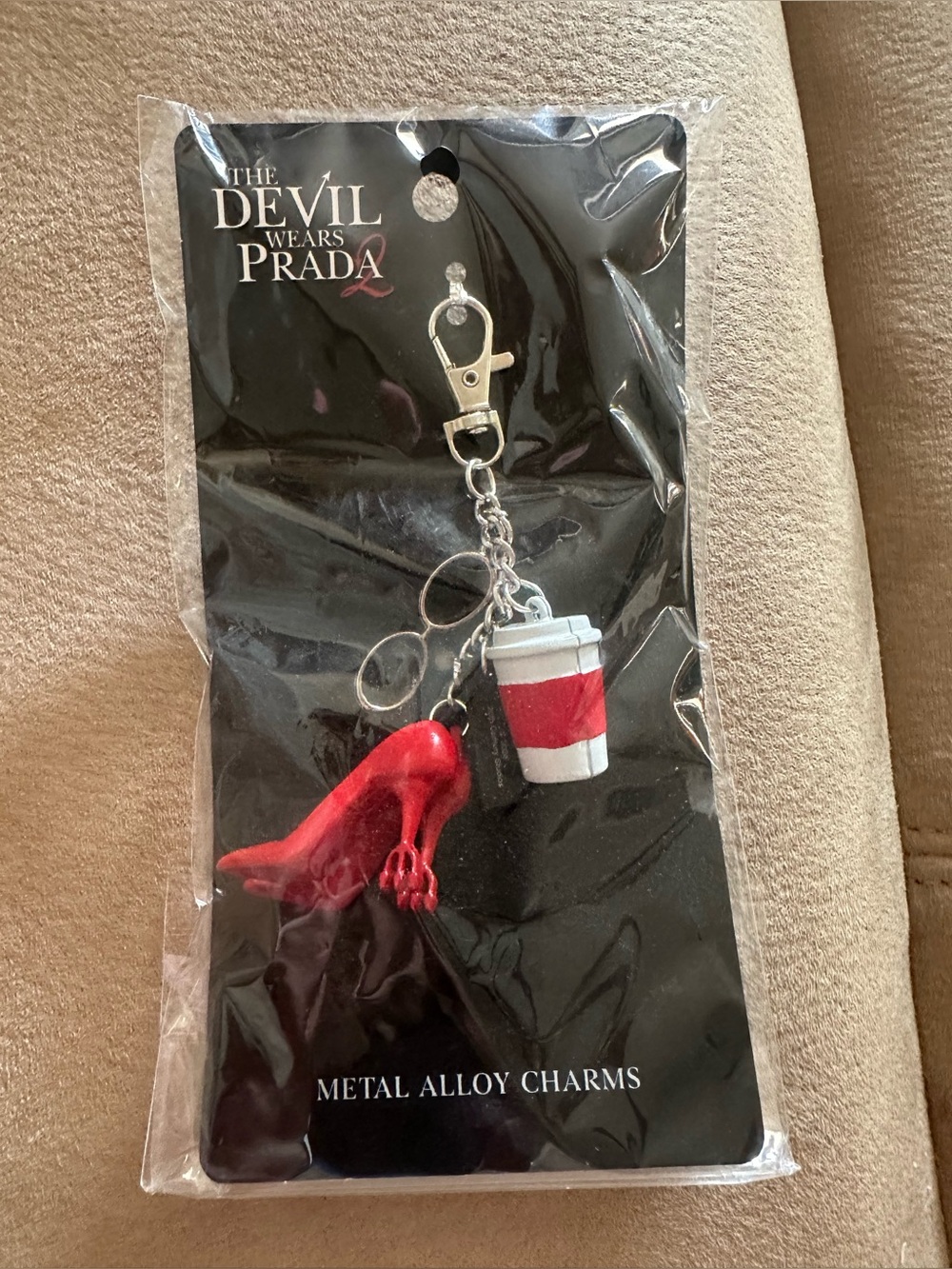NEW The Devil Wears Prada Red High Heel & Coffee Cup Keychain New with package